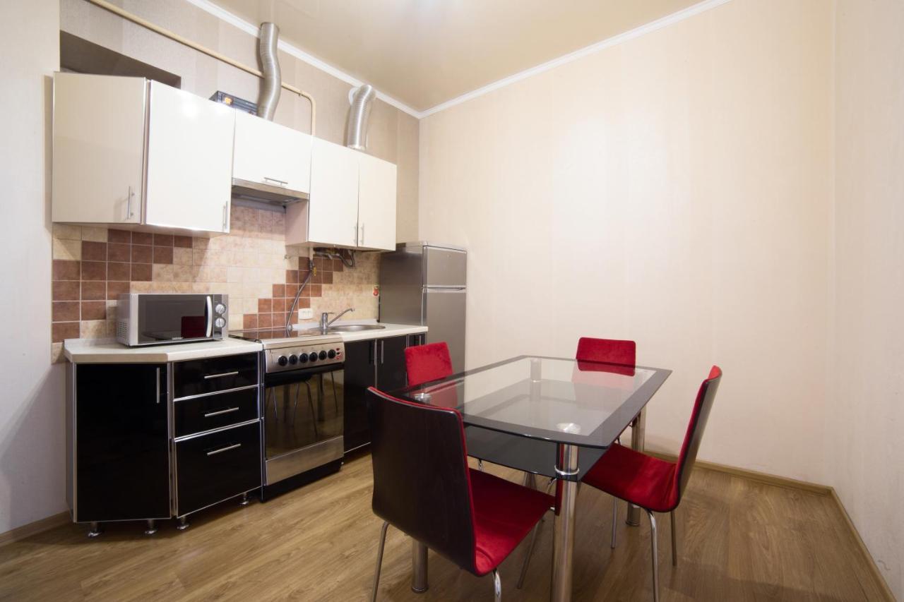 Apartment On Virmenska 3, With 2 Separate Bedrooms Lviv Exterior photo